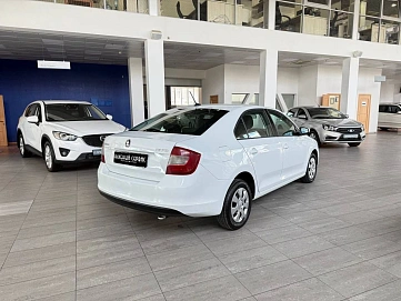Skoda Rapid, 2019г, передний привод, механика