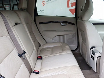 Volvo XC70, 2013г, передний привод, автомат