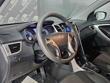 Hyundai i30, 2015г, передний привод, автомат
