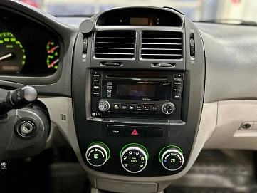 Kia Cerato, 2007г, передний привод, механика