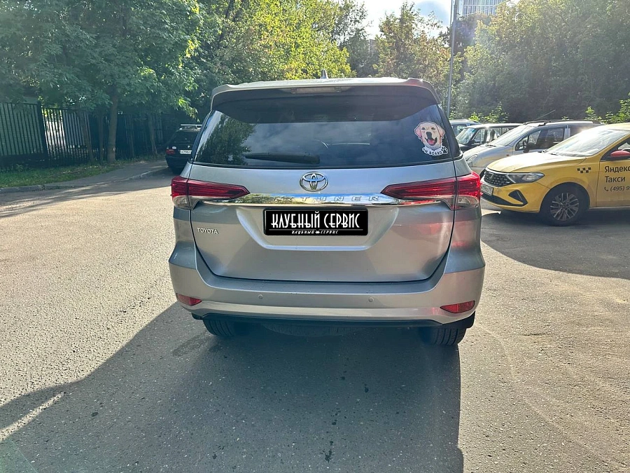Toyota Fortuner, 2018г., полный привод, автомат