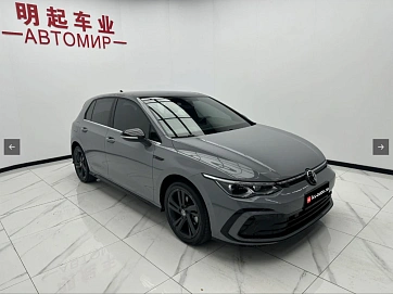 Volkswagen Golf, 2022г., передний привод, робот