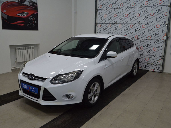 Ford Focus, 2012г., передний привод, робот