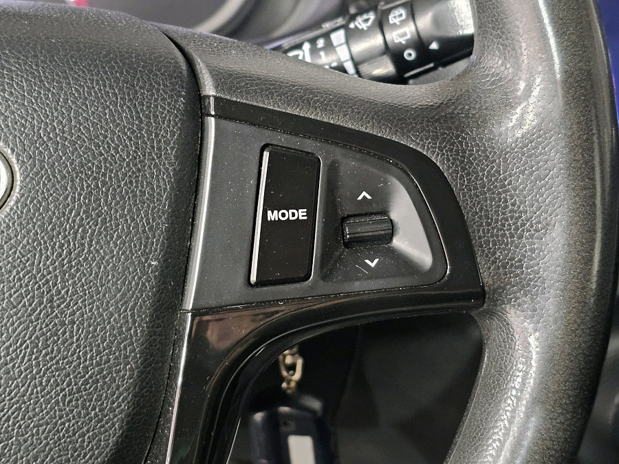 Hyundai Solaris, 2011г., передний привод, механика