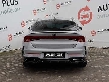 Kia K5, 2020г, передний привод, автомат
