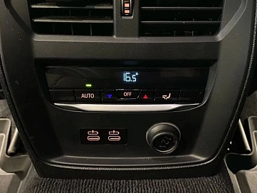 BMW , 2020г., передний привод, автомат