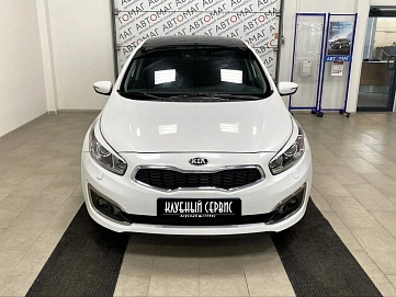 Kia Ceed, 2018г, передний привод, робот