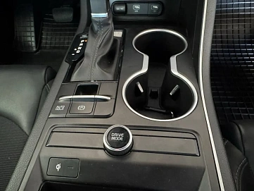 Kia K5, 2021г, передний привод, автомат