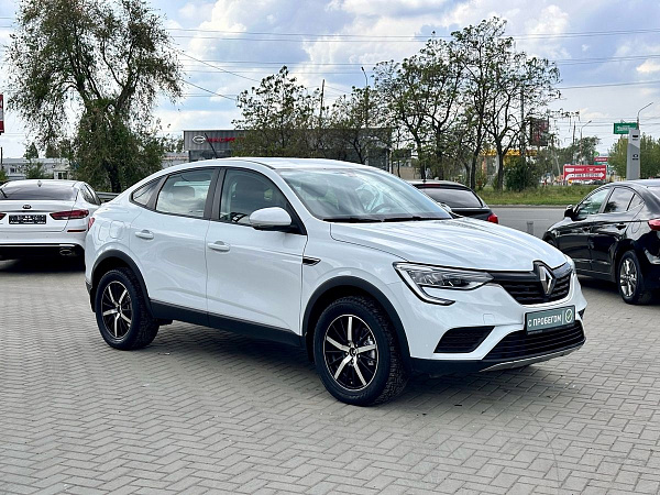 Renault Arkana, 2020г., передний привод, вариатор