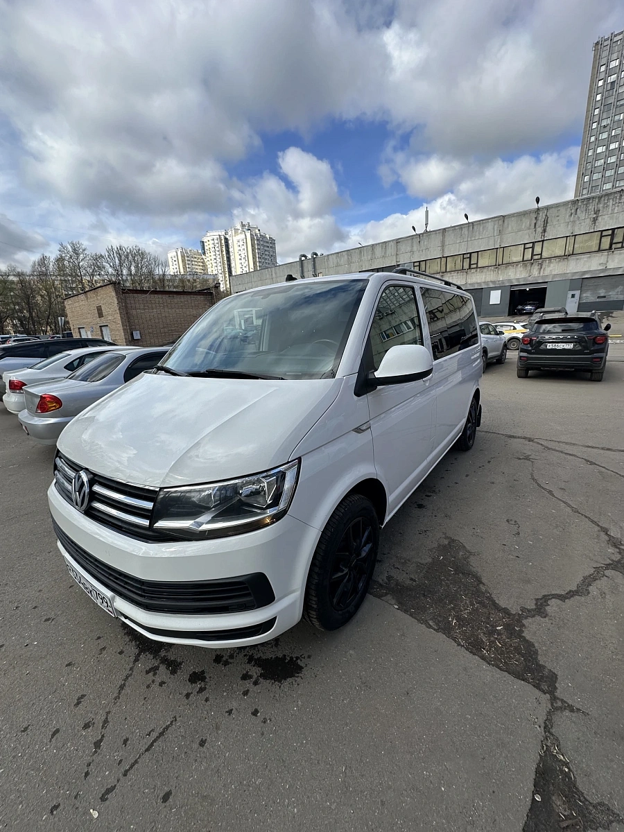 Volkswagen Caravelle, 2017г., передний привод, робот