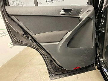 Volkswagen Tiguan, 2014г, передний привод, механика