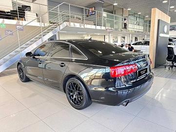 Audi A6, 2014г, передний привод, вариатор