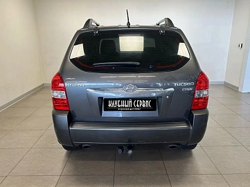Hyundai Tucson, 2008г, передний привод, механика