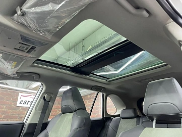Toyota RAV4, 2025г, полный привод, вариатор