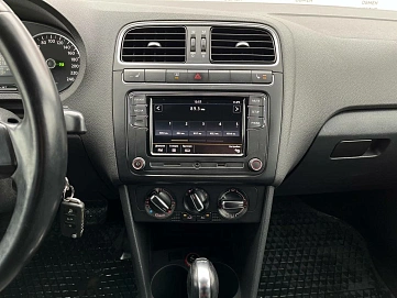 Volkswagen Polo, 2010г, передний привод, автомат