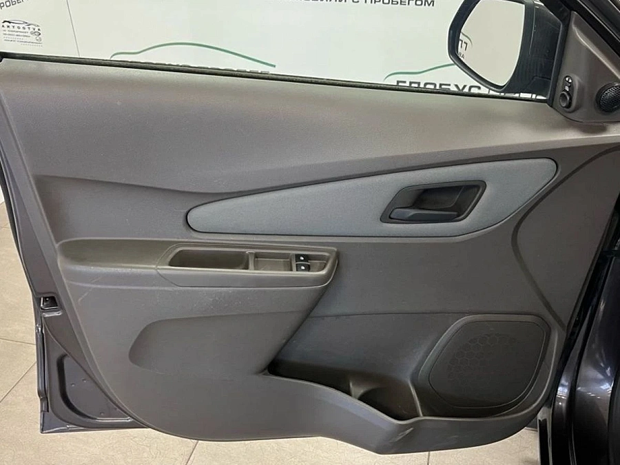 Chevrolet Cobalt, 2020г., передний привод, механика