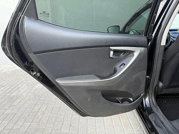 Hyundai Elantra, 2013г, передний привод, автомат