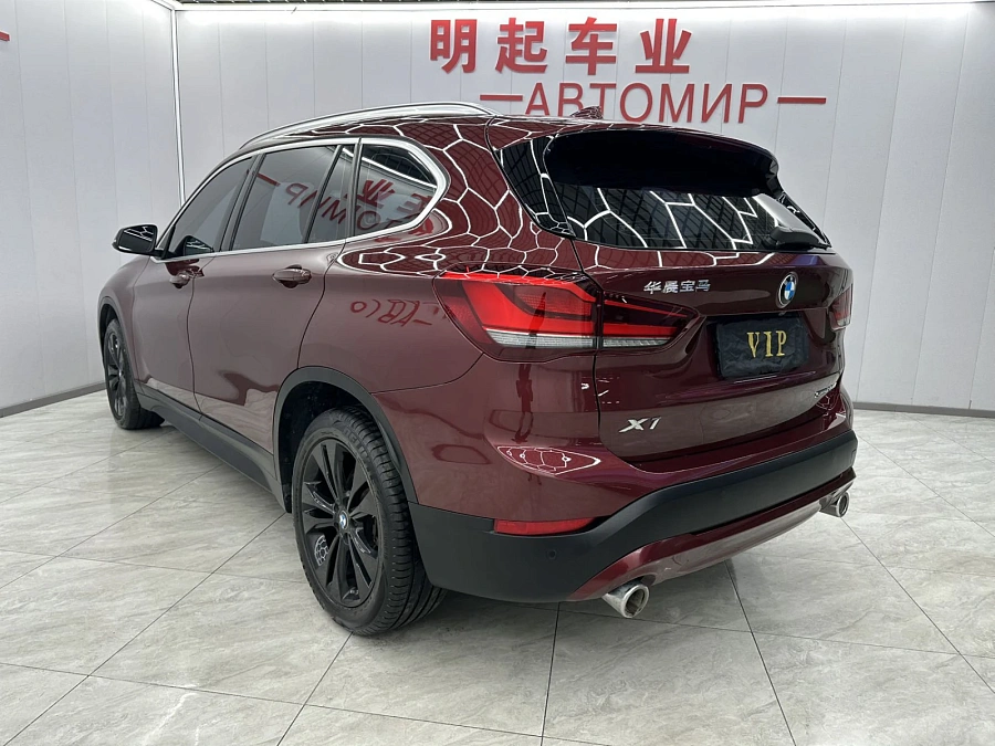 BMW X1, 2021г., передний привод, робот