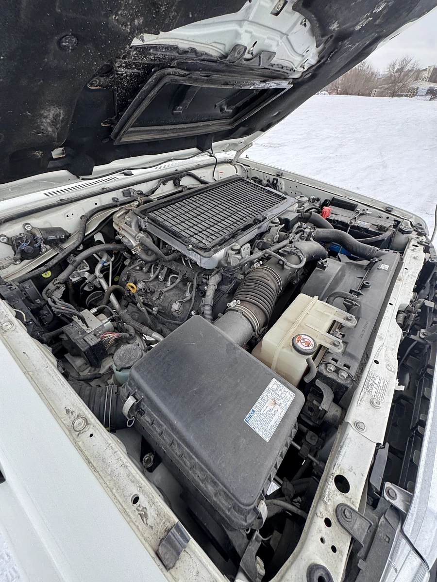 Toyota Land Cruiser, 2017г., полный привод, механика