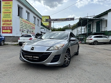 Mazda 3, 2010г, передний привод, автомат