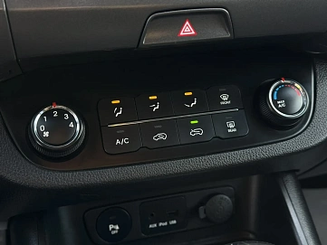 Kia Sportage, 2012г, передний привод, автомат