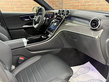 Mercedes-Benz , 2025г., полный привод, автомат