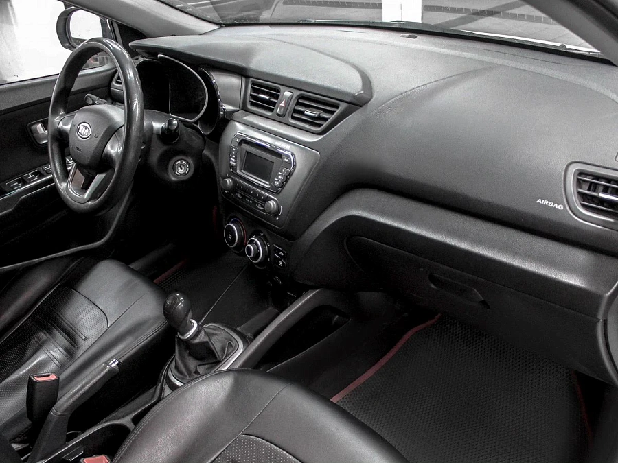 Kia Rio, 2012г., передний привод, механика
