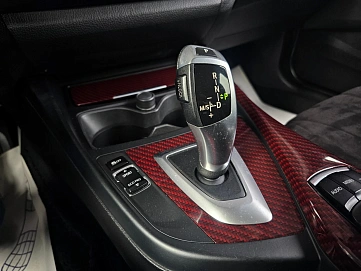 BMW 1 серии, 2013г, задний привод, автомат