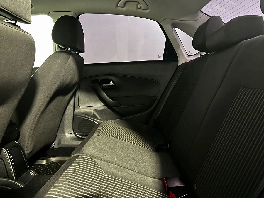 Volkswagen Polo, 2011г., передний привод, механика