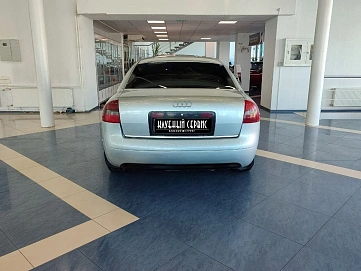 Audi A6, 1998г, передний привод, механика
