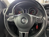 Volkswagen Golf, 2011г., передний привод, робот