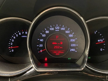 Kia Ceed, 2017г, передний привод, робот