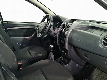 Renault Duster, 2017г, полный привод, механика