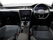 Volkswagen Passat, 2022г., передний привод, робот