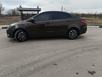 Kia Rio, 2015г, передний привод, автомат