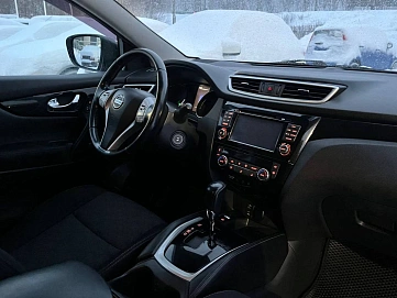 Nissan Qashqai, 2014г, передний привод, вариатор