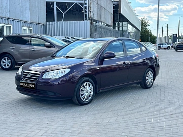 Hyundai Elantra, 2009г, передний привод, механика