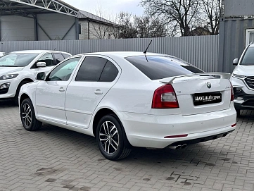 Skoda Octavia, 2013г, передний привод, робот