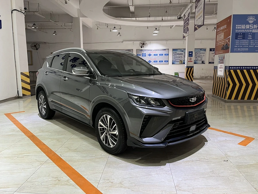 Geely Binyue, 2021г., передний привод, робот