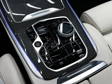 BMW X7, 2023г, полный привод, автомат