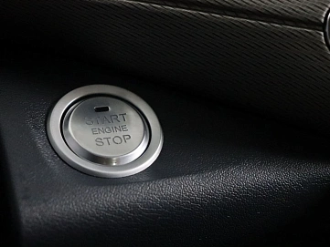 Changan UNI-T, 2024г, передний привод, робот