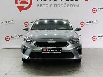 Kia Ceed, 2021г, передний привод, робот