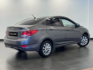 Hyundai Solaris, 2013г, передний привод, автомат