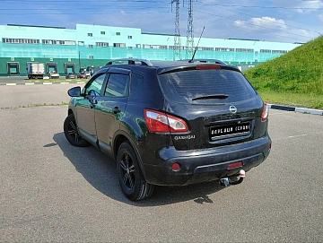 Nissan Qashqai, 2013г, передний привод, вариатор