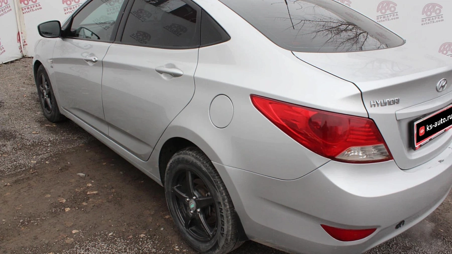 Hyundai Solaris, 2013г., передний привод, механика