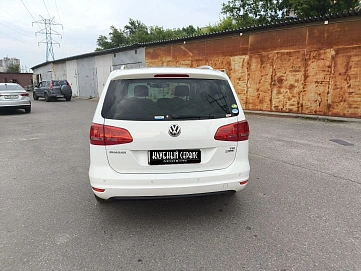 Volkswagen Sharan, 2014г, передний привод, робот