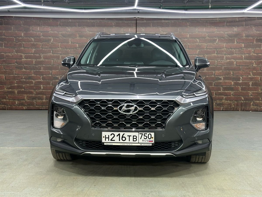 Hyundai Santa Fe, 2018г., полный привод, автомат