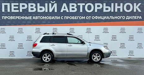 Mitsubishi Outlander, 2002г, передний привод, автомат
