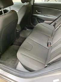 Hyundai Elantra, 2022г, передний привод, автомат