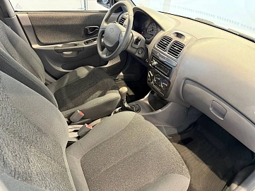 Hyundai Accent, 2008г, передний привод, механика